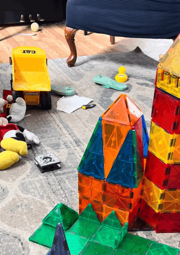 The Toys My Kids Actually Play With (And Why Less Is More)